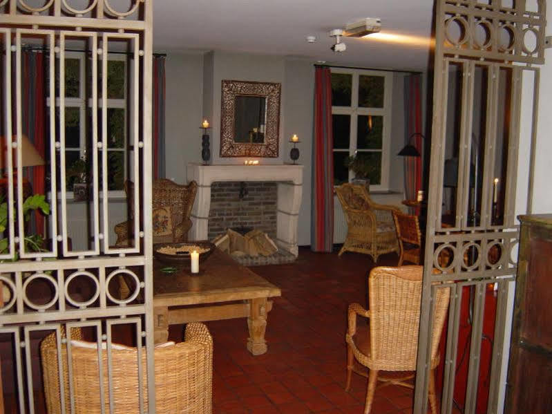 Hotel Fletcher Hotel-restaurant Kasteel Erenstein 4*